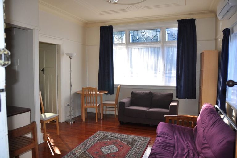 Photo of property in 34 Tweed Street, Roslyn, Dunedin, 9010