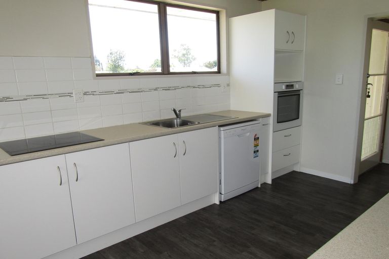 Photo of property in 55 Puriri Crescent, Edgecumbe, 3120