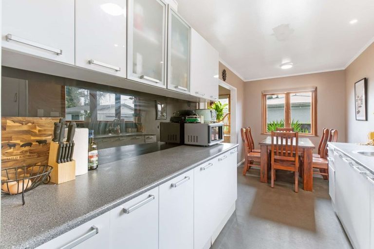Photo of property in 119a Clevedon Road, Papakura, 2110