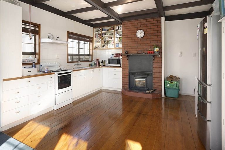 Photo of property in 21 Motueka Street, Nelson South, Nelson, 7010