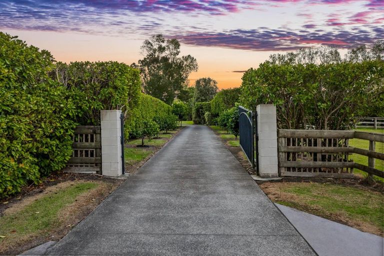 Photo of property in 31c Koraha Road, Kumeu, 0892