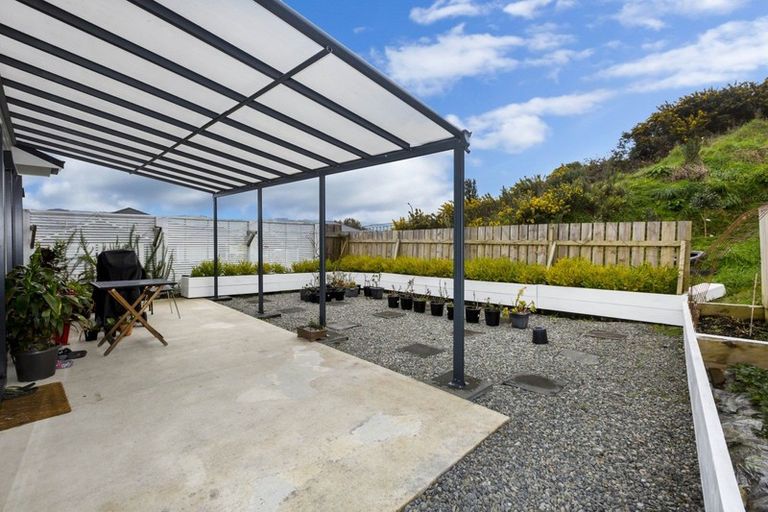 Photo of property in 125 Riverstone Drive, Riverstone Terraces, Upper Hutt, 5018