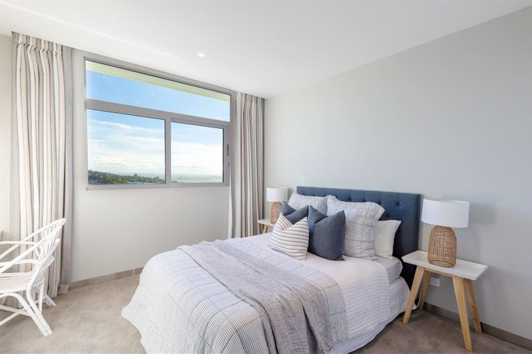 Photo of property in 6 Gazelle Lane, Redcliffs, Christchurch, 8081