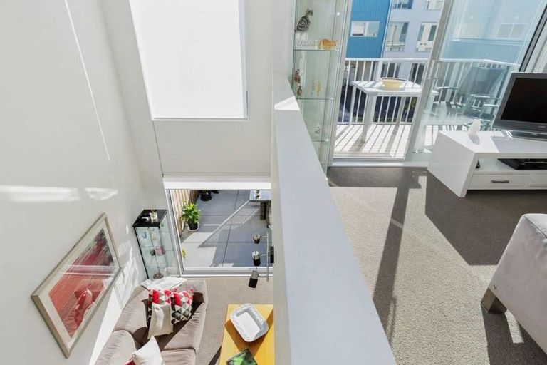 Photo of property in 31 Reynolds Place, Papamoa Beach, Papamoa, 3118