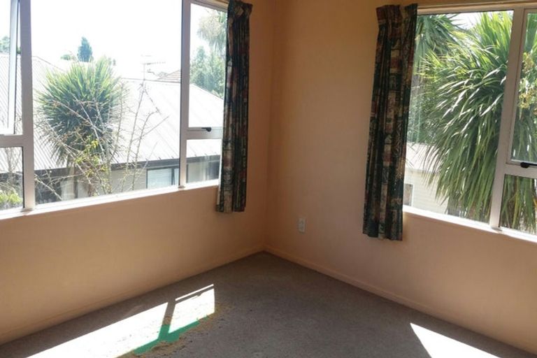 Photo of property in 630 Barbadoes Street, Edgeware, Christchurch, 8013