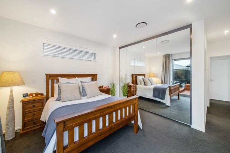 Photo of property in 2 Guyon Street, Marshland, Christchurch, 8083