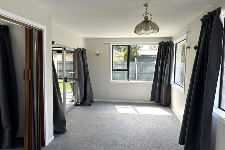 Photo of property in 99 Foremans Road, Islington, Christchurch, 8042