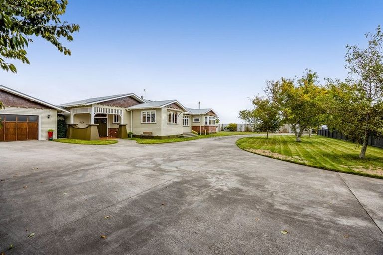 Photo of property in 11 Witiora Road, Oaonui, Opunake, 4681