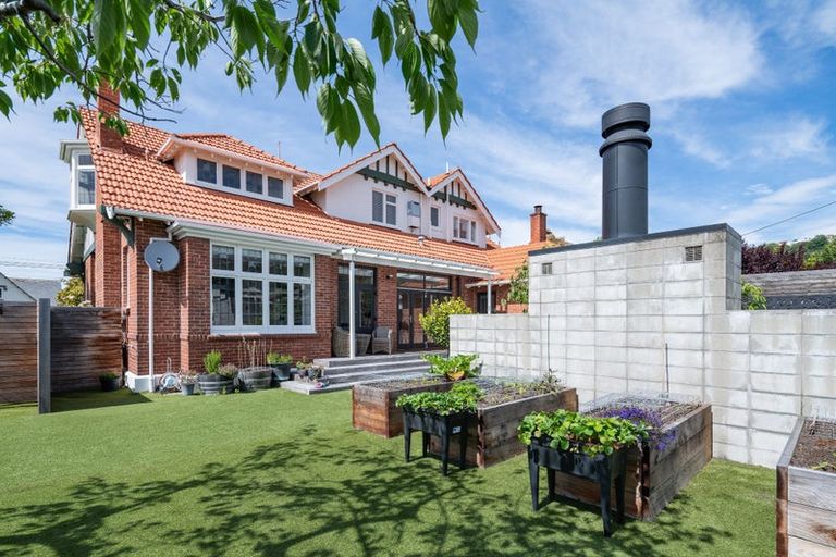 Photo of property in 15 Ings Avenue, Saint Clair, Dunedin, 9012