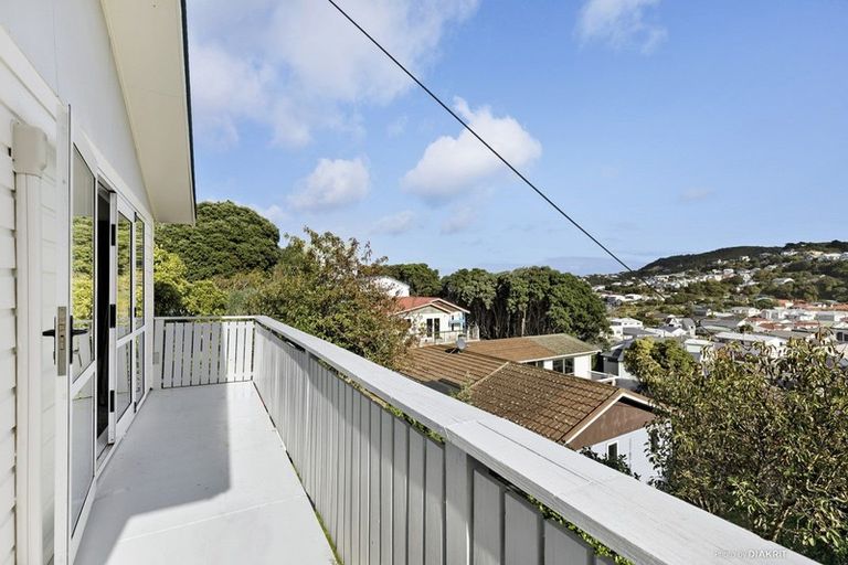 Photo of property in 13a Bristol Street, Island Bay, Wellington, 6023