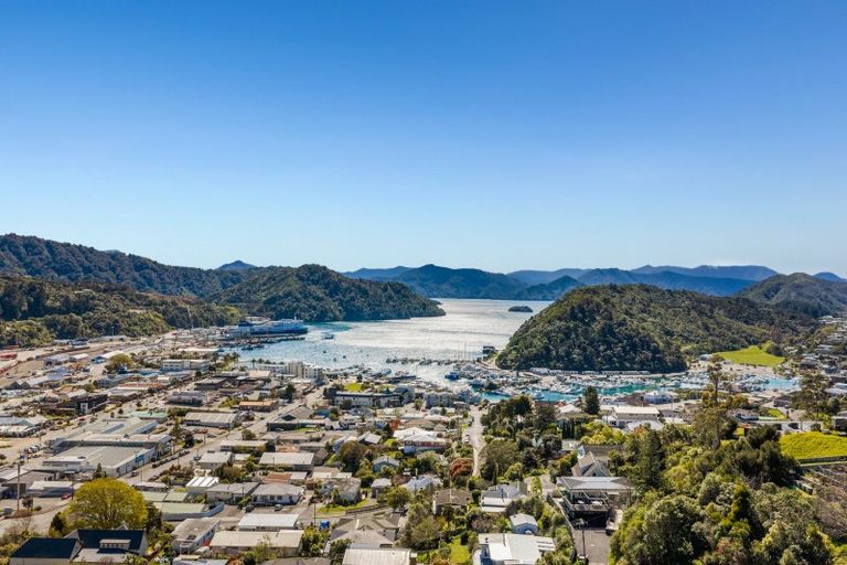 Photo of property in 45a Otago Street, Picton, 7220