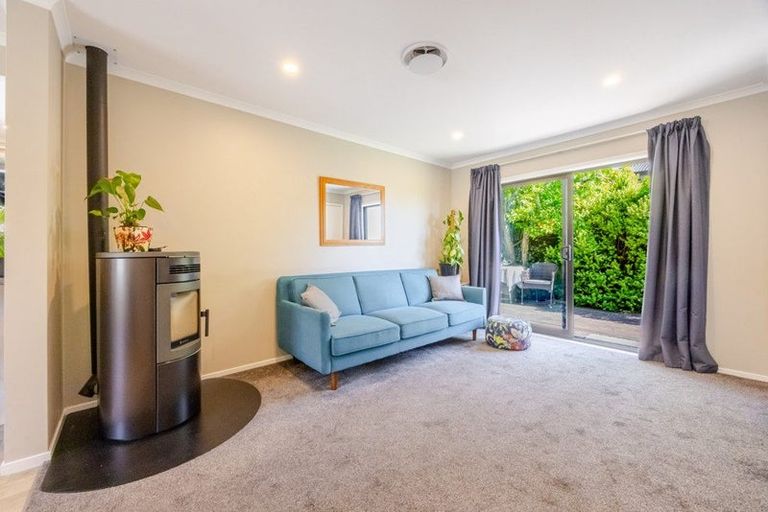 Photo of property in 206 Gascoigne Street, Raureka, Hastings, 4120