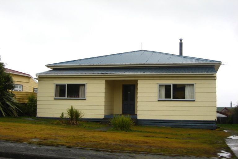 Photo of property in 57 Ahau Street, Moana, 7872