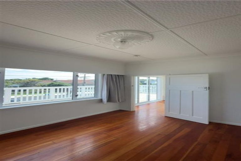 Photo of property in 113 Hine Street, New Plymouth, 4310