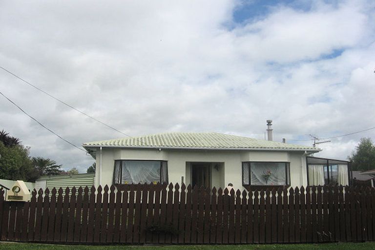 Photo of property in 56 Lee Street, Blenheim, 7201