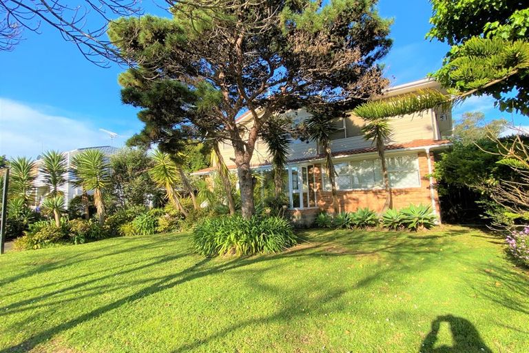 Photo of property in 4 Yeoman Place, Howick, Auckland, 2014