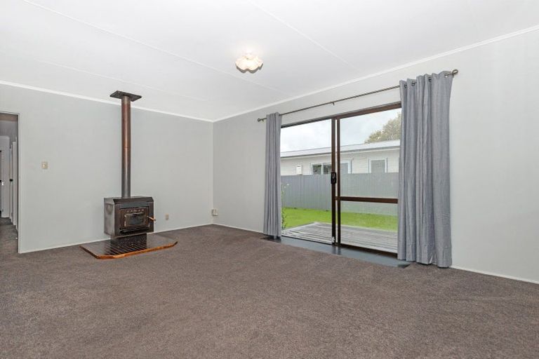 Photo of property in 4 Bulli Street, Riverdale, Gisborne, 4010