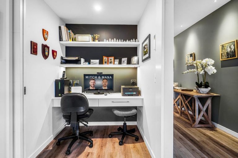 Photo of property in 12 Gerard Place, Rangiora, 7400