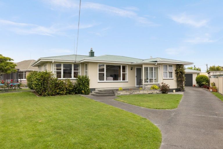 Photo of property in 18 Keats Avenue, Onekawa, Napier, 4110