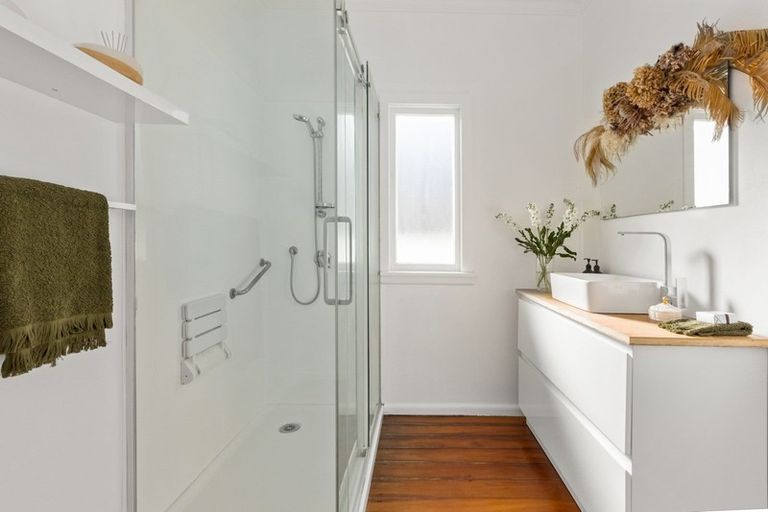 Photo of property in 14 Savage Crescent, Marewa, Napier, 4110