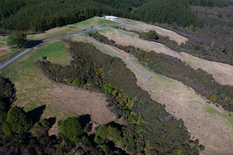 Photo of property in 9 Raikes Road, Kaitoke, Upper Hutt, 5018