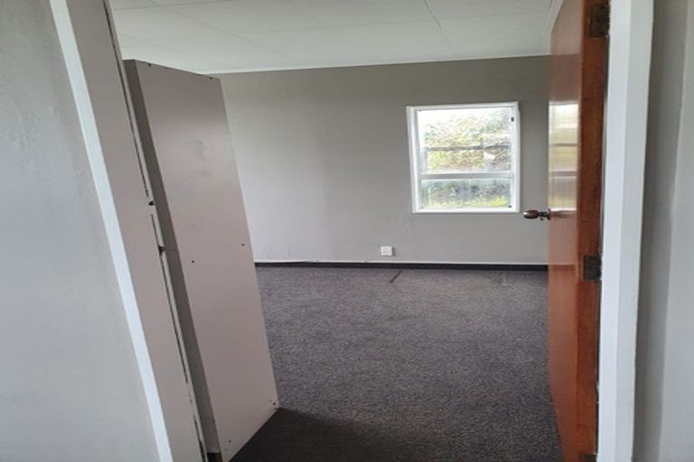 Photo of property in 3/26 Phillip Street, Johnsonville, Wellington, 6037