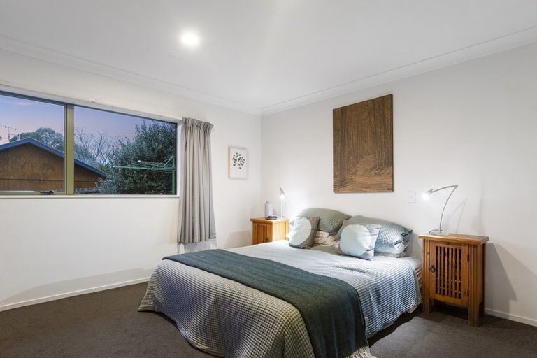 Photo of property in 10 Wouldbank Way, Welcome Bay, Tauranga, 3112