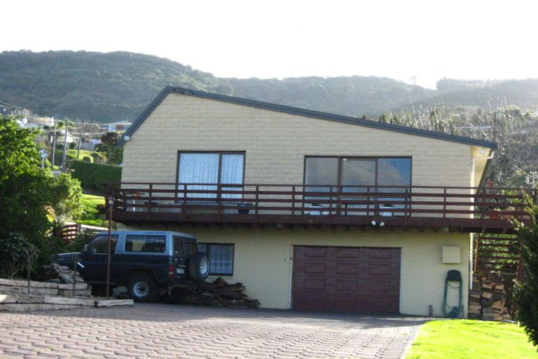 Photo of property in 12 Athol Place, Ravensbourne, Dunedin, 9022