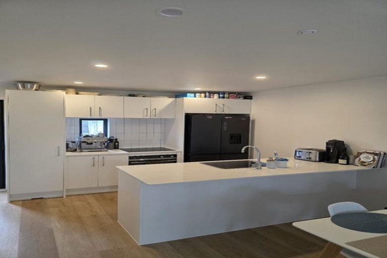 Photo of property in 9/43 Yeovil Road, Te Atatu Peninsula, Auckland, 0610