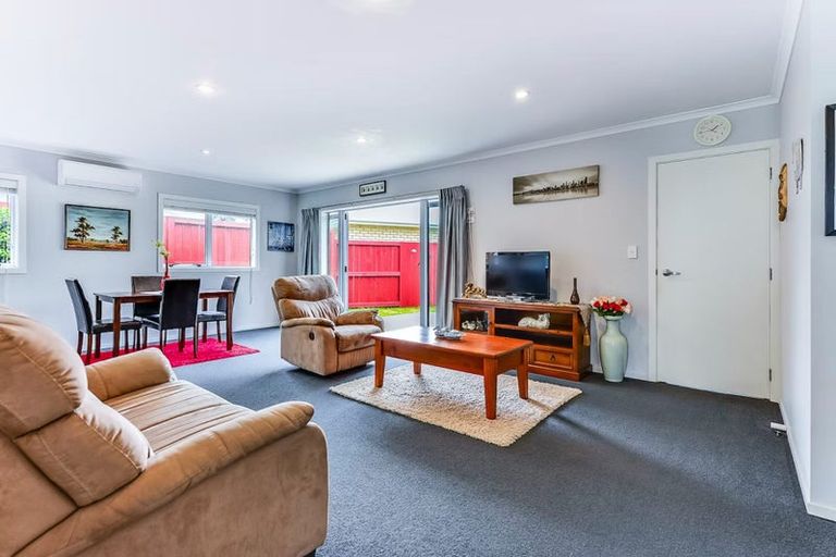 Photo of property in 23 Queens Park Crescent, Frankton, Hamilton, 3204