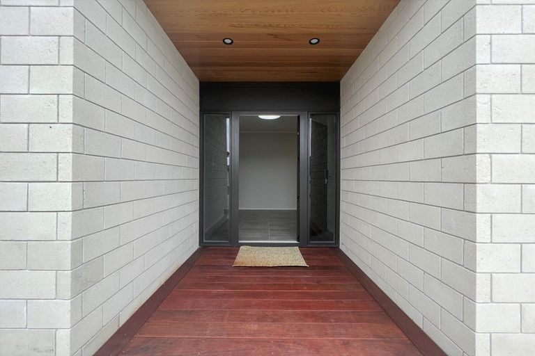 Photo of property in 21 Sydney Place, Flagstaff, Hamilton, 3210