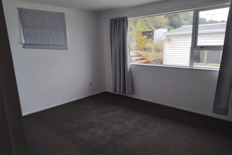Photo of property in 240 Major Drive, Kelson, Lower Hutt, 5010