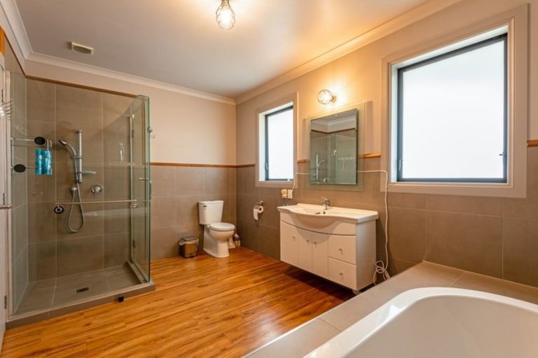 Photo of property in 97a Albert Road, Tokomaru, Palmerston North, 4474