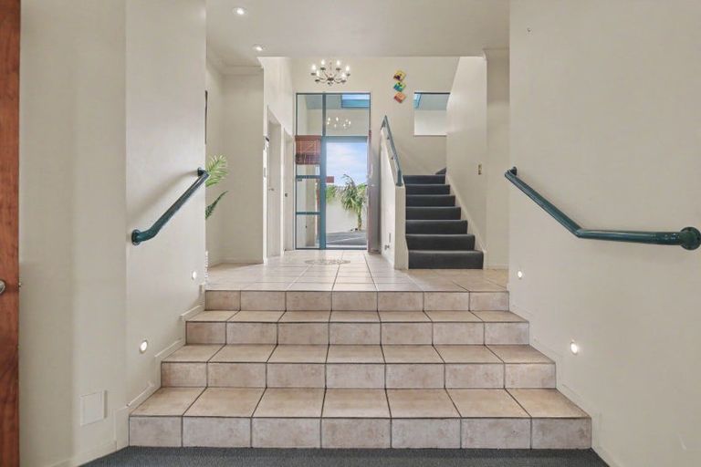 Photo of property in 29 Arrowfield Drive, Pyes Pa, Tauranga, 3112