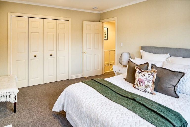 Photo of property in 13 Ramsey Place, Karori, Wellington, 6012