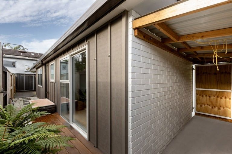 Photo of property in 1 Yale Street, Mount Maunganui, 3116