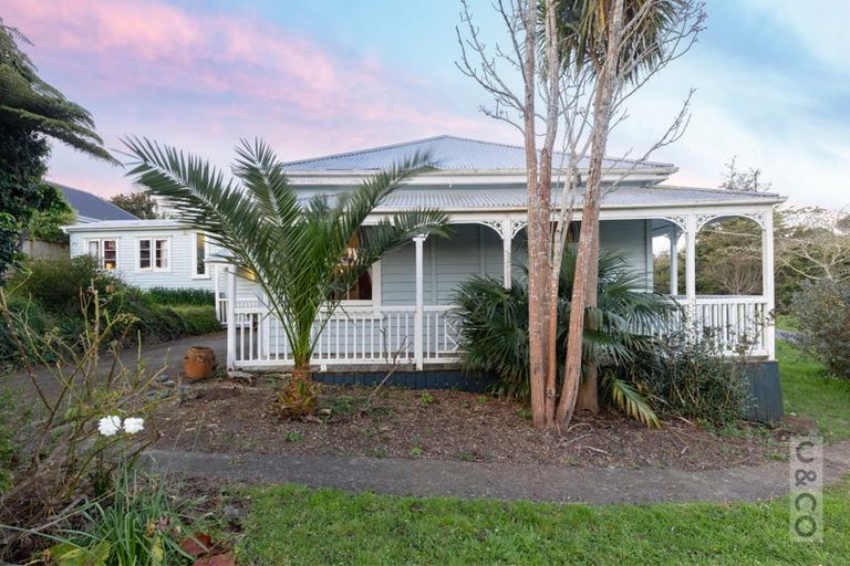 Photo of property in 9 Elliot Street, Riverhead, 0820