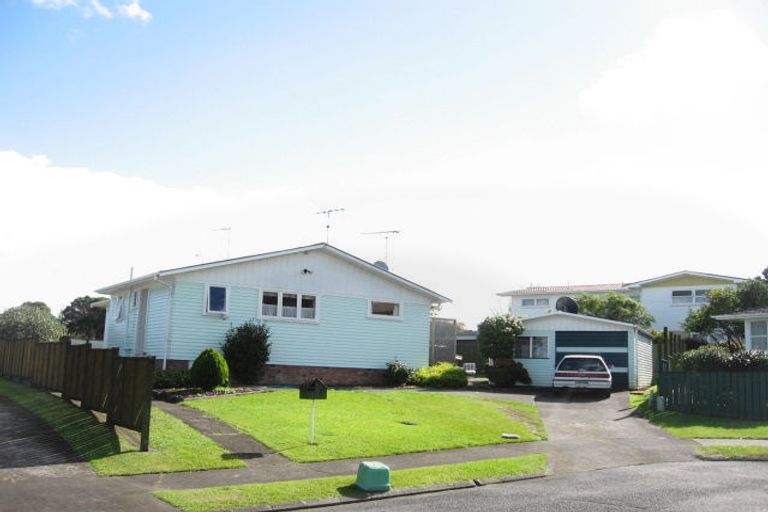Photo of property in 7 Wanaka Place, Pakuranga Heights, Auckland, 2010