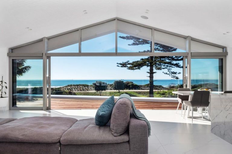 Photo of property in 88 Marine Parade, Mount Maunganui, 3116