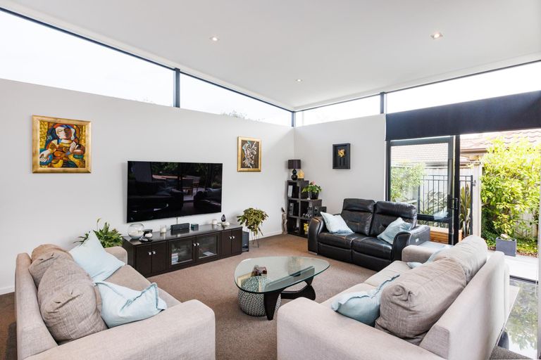 Photo of property in 33 Union Street, Hokowhitu, Palmerston North, 4410