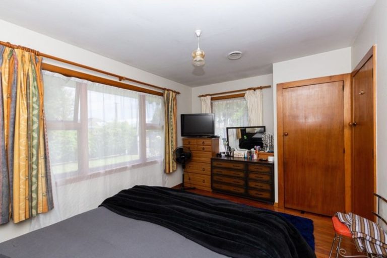 Photo of property in 38 Bevington Street, Avonhead, Christchurch, 8042