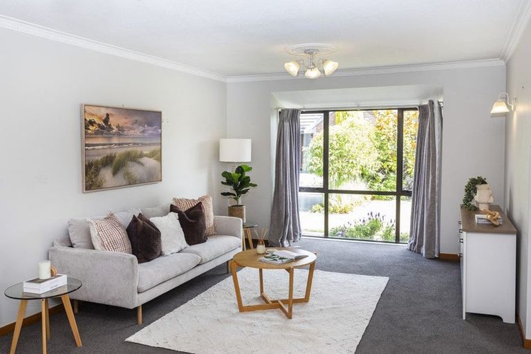 Photo of property in 2/22 Leander Street, Northcote, Christchurch, 8052