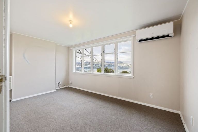Photo of property in 2 Upham Terrace, Lyttelton, 8082