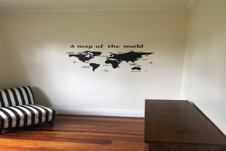 Photo of property in 12 French Street, Moturoa, New Plymouth, 4310