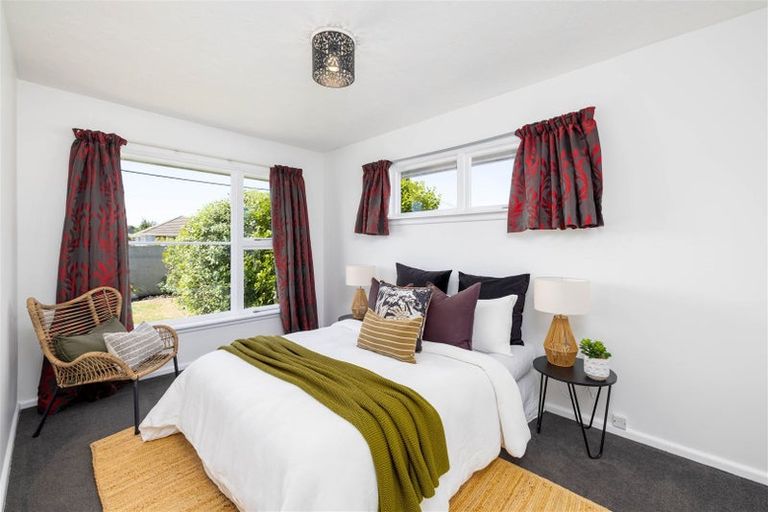 Photo of property in 17 Palmside Street, Somerfield, Christchurch, 8024