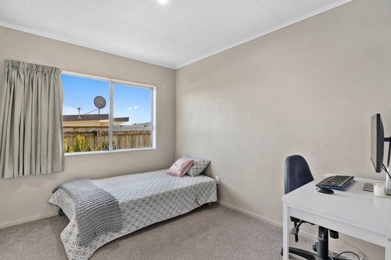 Photo of property in 12 Wilson Place, Stoke, Nelson, 7011