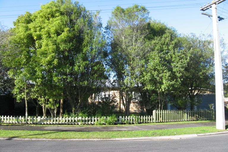 Photo of property in 24 Beech Crescent, Hillcrest, Hamilton, 3216