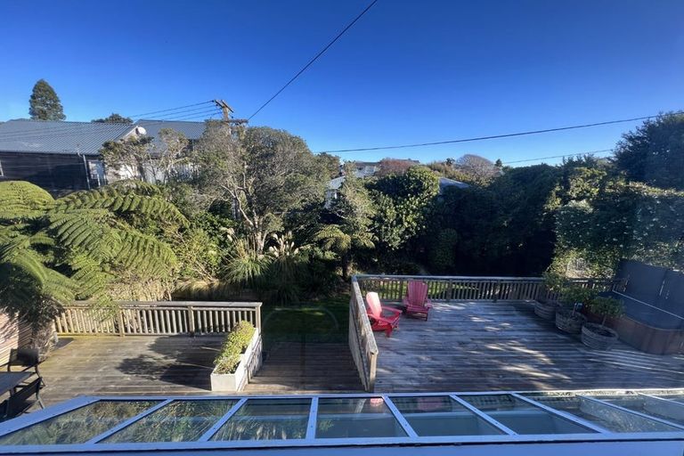 Photo of property in 66 Cashmere Avenue, Khandallah, Wellington, 6035