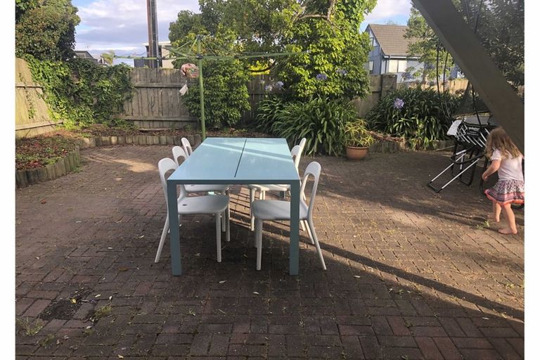 Photo of property in 1/71 Kowhai Road, Mairangi Bay, Auckland, 0630