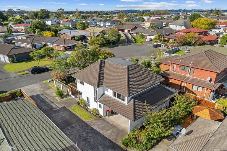 Photo of property in 1/7 Camden Place, Papatoetoe, Auckland, 2025